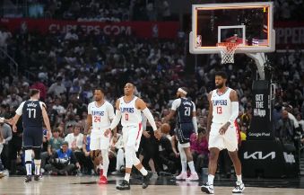 NBA季后赛-东契奇35+7+10哈登仅7分 独行侠轻取快船拿下赛点