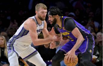 NBA-威少21分4三分詹姆斯伤停 湖人114-120惜败国王吞下5连败