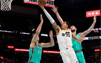 NBA-霍顿-塔克狂砍41分马尔卡宁继续缺阵 爵士128-117轻取马刺终结4连败