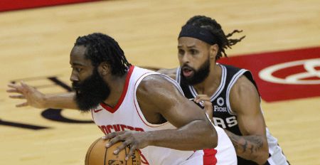 NBA-哈登20+9+7伍德首秀惊艳 火箭3人20+再胜马刺