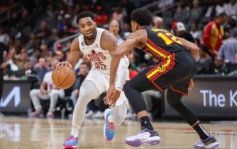 NBA-吹杨两双米切尔空砍44+5+5 老鹰120-118终结骑士4连胜