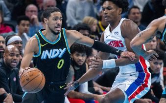 NBA-哈利伯顿26+10康宁汉姆31分 步行者136-113送活塞13连败