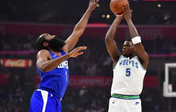 NBA-爱德华兹37+8乔治22分 伦纳德伤退 森林狼118-110逆转快船