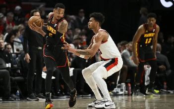 NBA-默里空砍40分难救主小西蒙斯36分 艾顿33+19 开拓者106-102胜老鹰