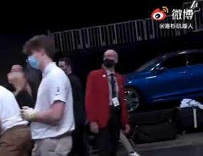 詹姆斯：你觉得累了是因为你的脑子告诉你累了 我永远不会觉得累