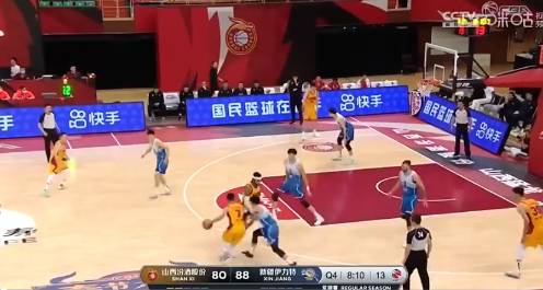 于德豪与原帅冲突吃T 加此前假摔一T累计两T被驱逐