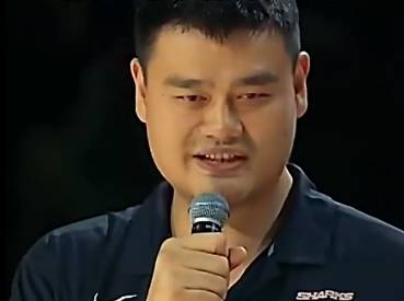 姚明-大郅-阿联 下一届中国男篮火炬该交到谁手里？